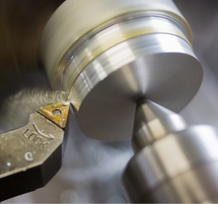 切削加工（金属および樹脂）